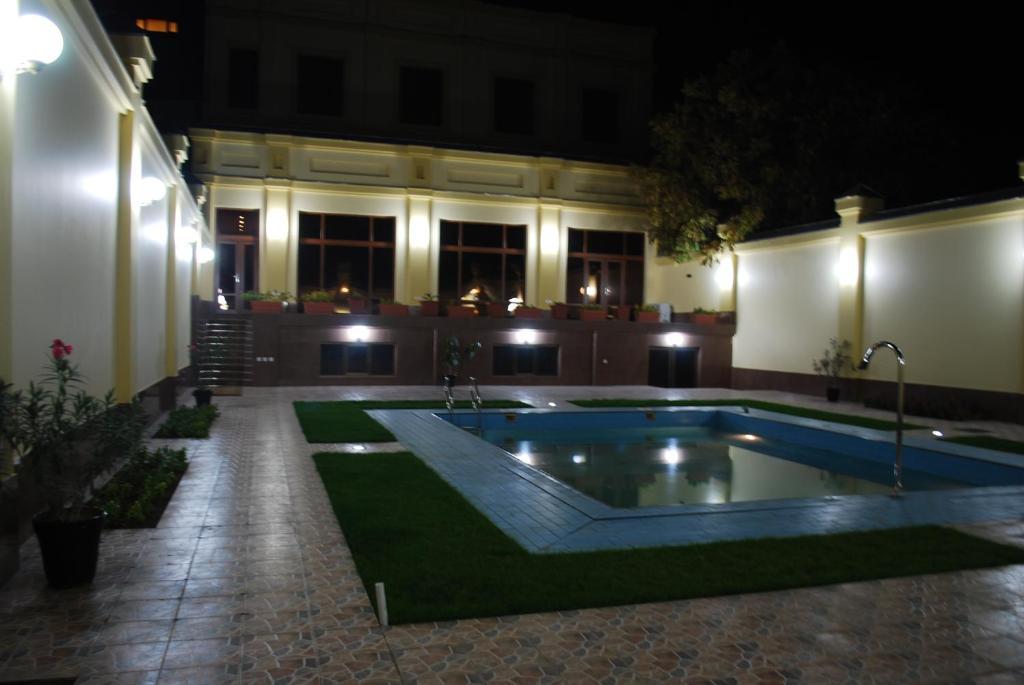 Jahon Palace Samarkand Buitenkant foto